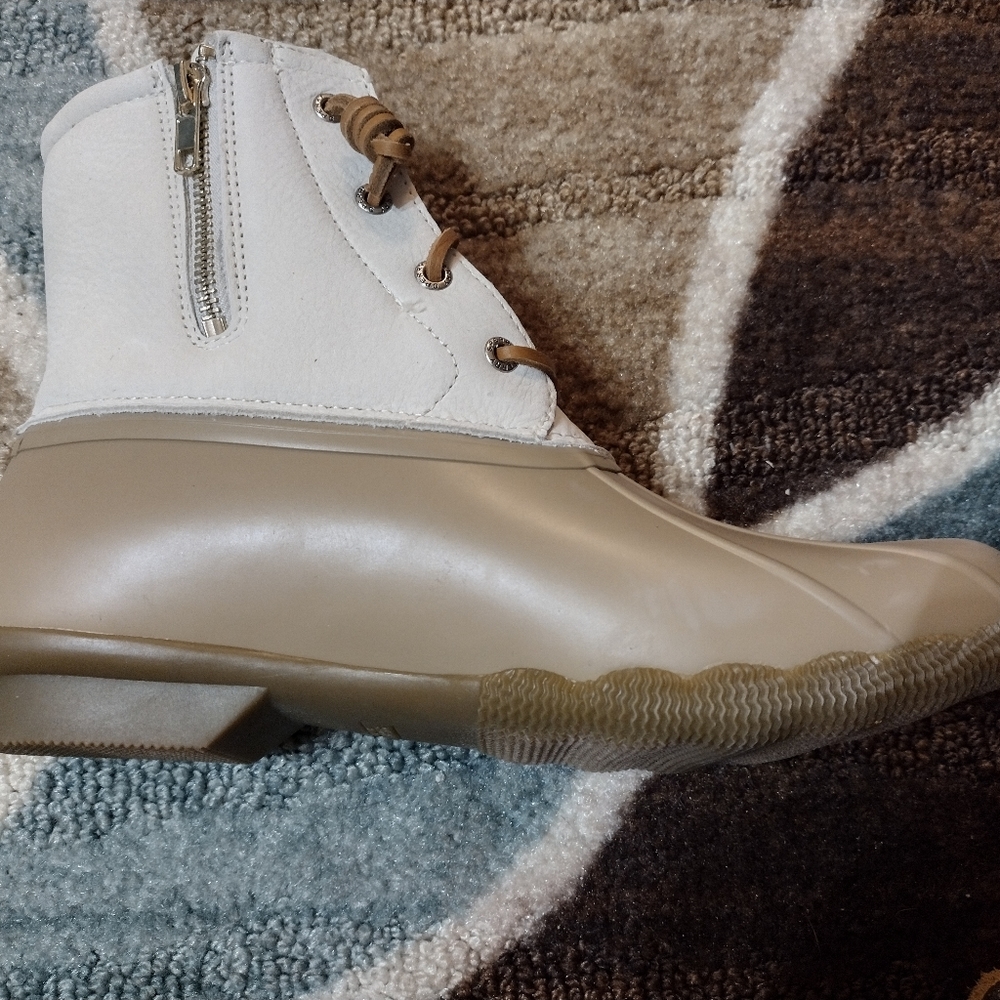 Winter/rain boots